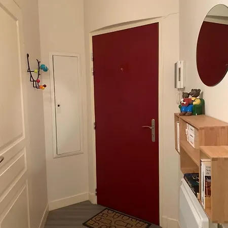 Charming Air-conditioned Apartment-prime Location In Old * Nice