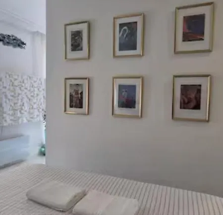 Gloria Golden Blue Apartment Nice