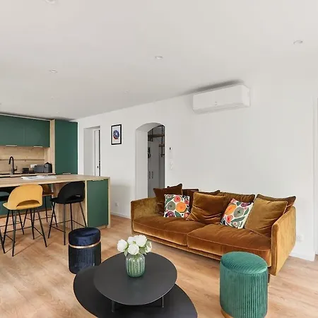 Apartment Magnifique Maison Avec Parking A 50m De La
