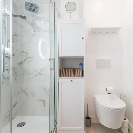 With 1 Bedroom, Gambetta, Russian Church Apartment