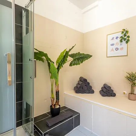 Riviera Sunshine Apartment Nice