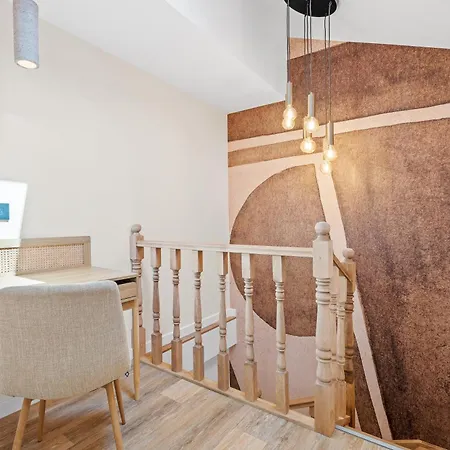 Renting - Promenade - Luxury Loft Sea View Balcony Floor Apartment