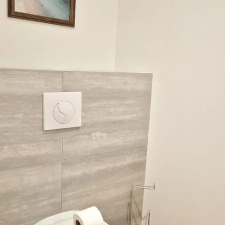 T3 Neuf Climatise 8 Pers Proche Apartment Nice