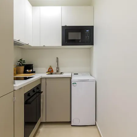 Charme Nicois, 15min De La Mer, 3 Chambres, Climatisation, Terrasse Apartment *