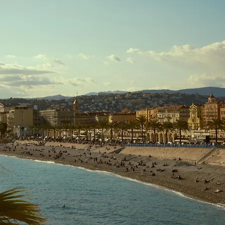 Loft Au Coeur Du Vieux-nice, A 5 Min De La Apartment Nice