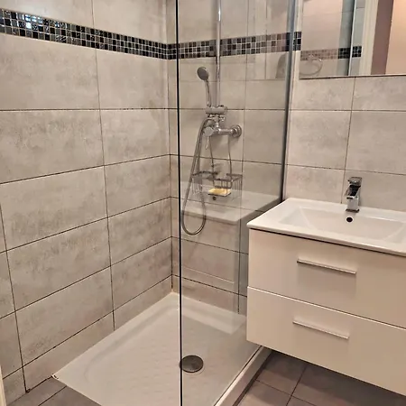 Apartment Vieux Fleurie Nice
