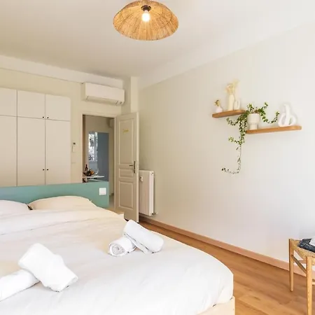 Charme Nicois, 15min De La Mer, 3 Chambres, Climatisation, Terrasse * Nice