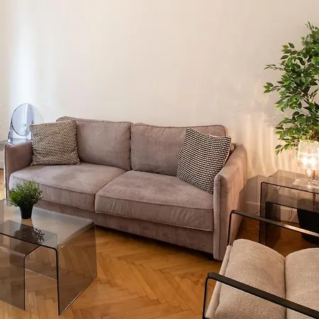 L1 Staywizus - 2p Berlioz, Ac & Wi-fi Apartment
