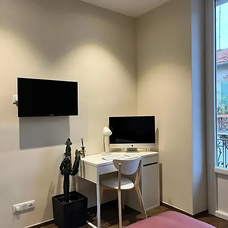 Apartment Urban Design 6 People Near Dowtown With Air Conditioning & Netflix *