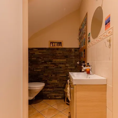 Apartment Bellet - De Charme, 4 Chambres, Plancha & Piscine *