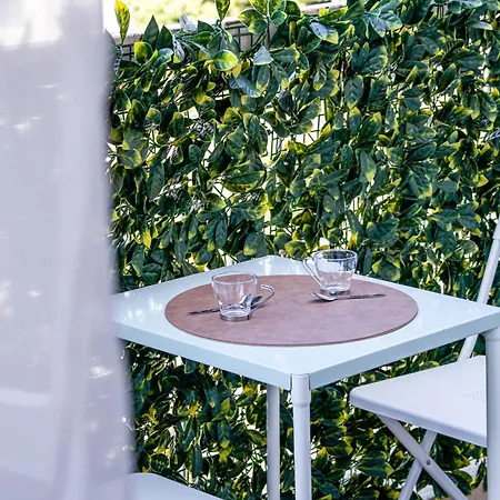 Perfectly Located Between Sea And Center Apartment