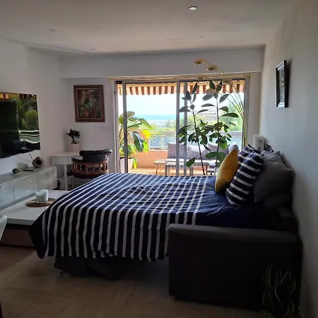 Apartment Heaven *
