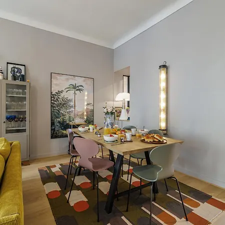 My Casa Guisol 17 - Elegant 3 Bedroom Near The Old Port
