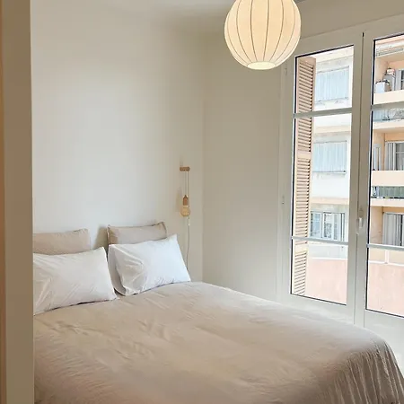 Garibaldi 2 Bedrooms, 2 Bathrooms, Ac Apartment *