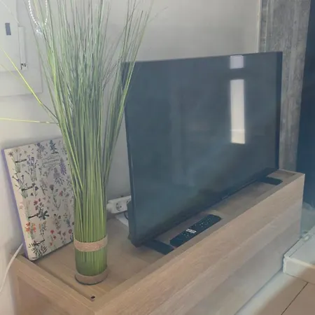 Apartment Avec Jardin Prive & Jacuzzi *