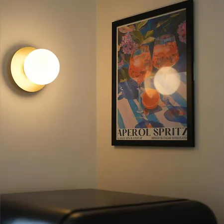 Gatsby Apartment