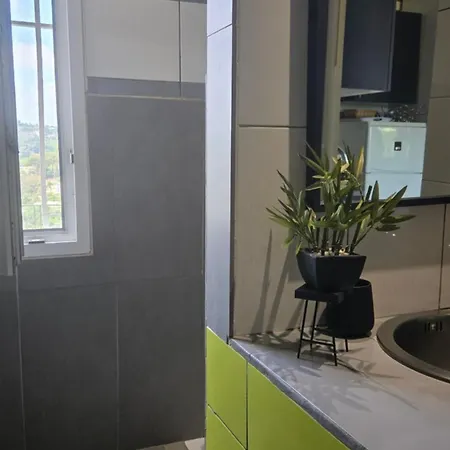 Avec Jardin Prive & Jacuzzi Apartment *