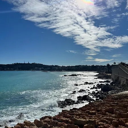 Charme Nicois, 15min De La Mer, 3 Chambres, Climatisation, Terrasse