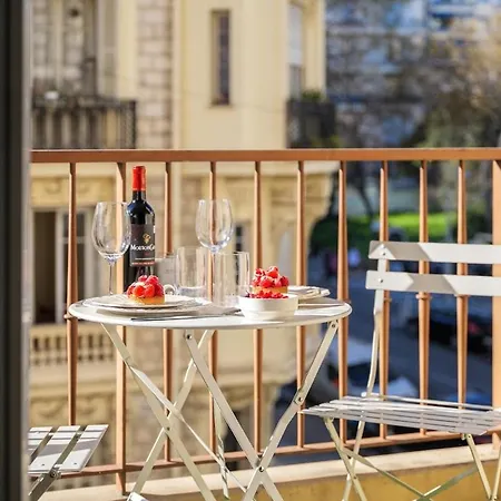 Charme Nicois, 15min De La Mer, 3 Chambres, Climatisation, Terrasse