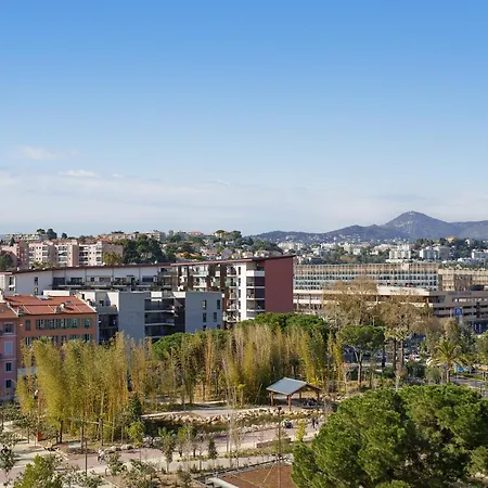 Renting - Risso - Cocoon Design Massena Paillon Balcony View & Lift * Nice