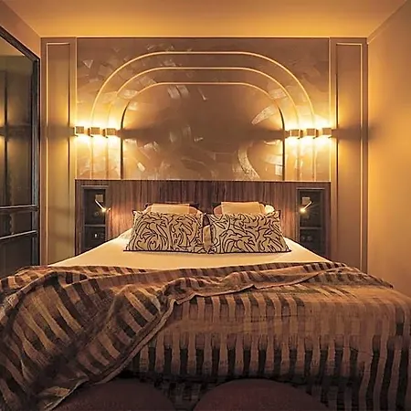 Gounod Fully Renovated Hotel