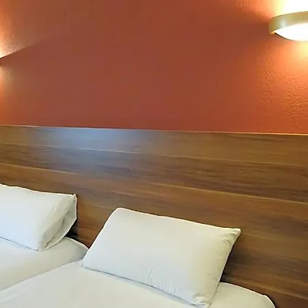 Mini-hôtel Share Nice