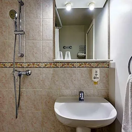 Adagio Access Garibaldi Nice
