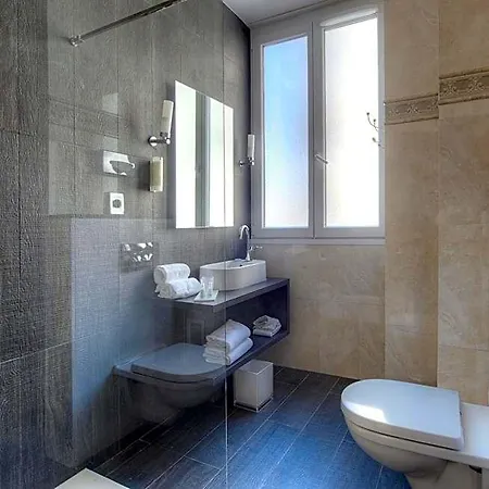 Western Cosy Hotel