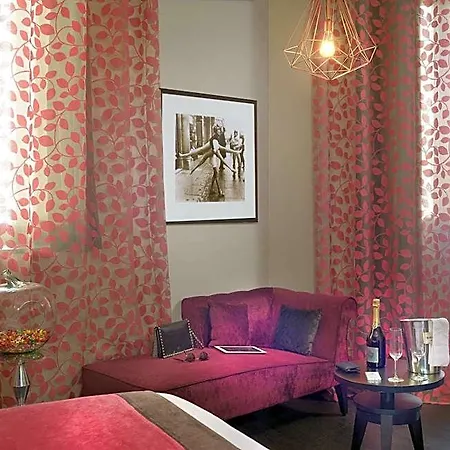 Western Cosy Hotel
