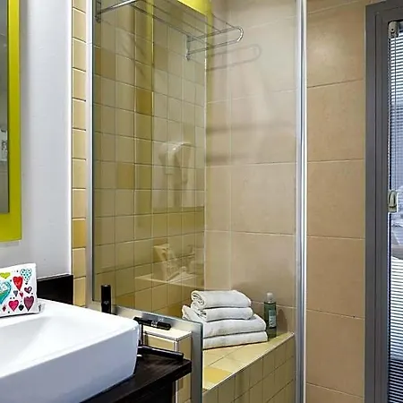 Ibis Styles Vieux Port Hotel