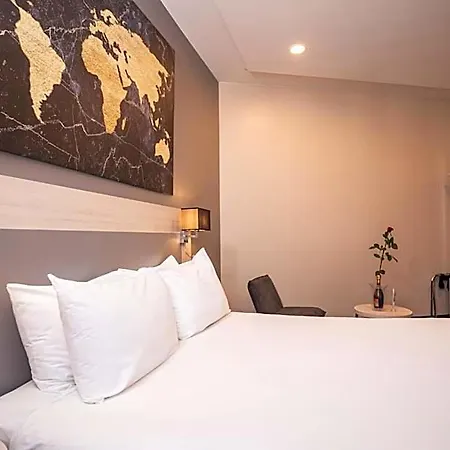Univers Hotel