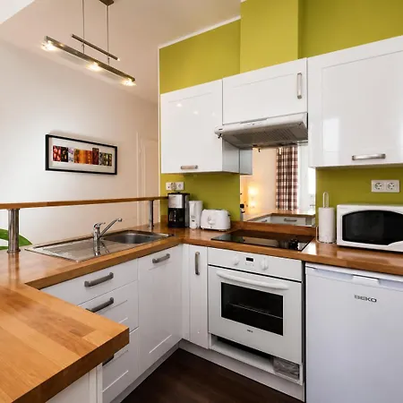 Barla 3 - A Spacious One Bedroom Near Place Garibaldi Apartment Nice