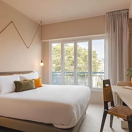 Hotel Yelo Promenade Magnan, Sonder