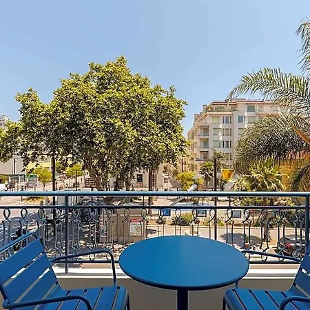 Yelo Promenade Magnan, Sonder Hotel