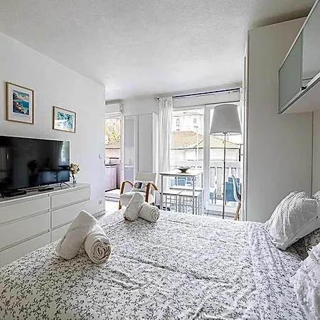 Hotel Charming With Balcony Pool -heart Of Nice