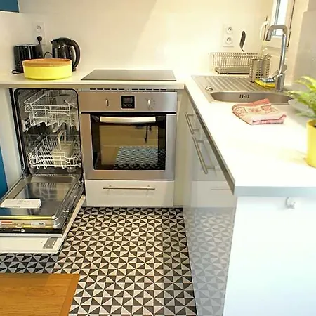 Ze Perfect Place - Old - Smart 3* Nice