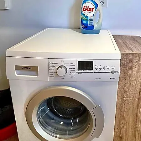 Magnifique Studio, Piscine, Parking