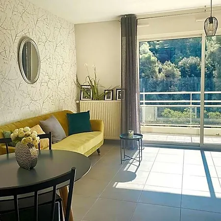 Appart hôtel Madeleine - Résidence Services 3*