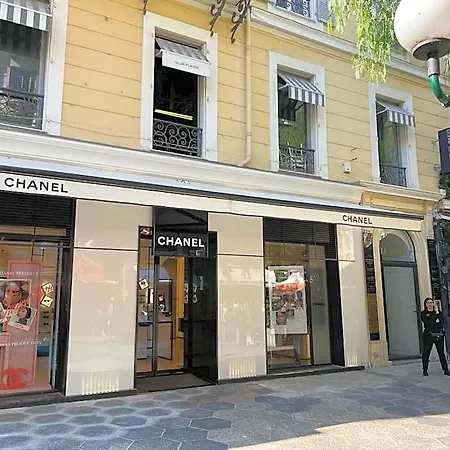 Magenta Mama - Comfort&charm In Carré D'or - Near