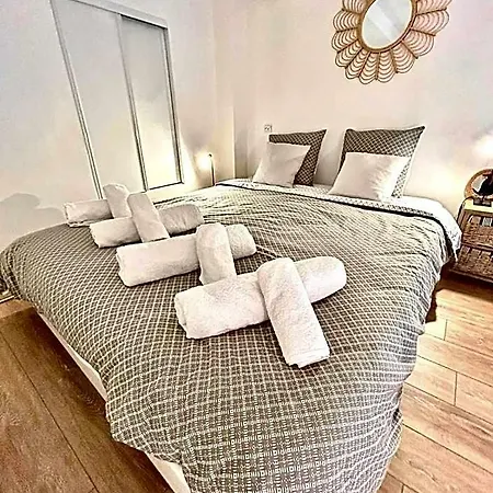 Petit Cocon En Duplex - Centre-ville & A 2 Minutes Apartment Nice