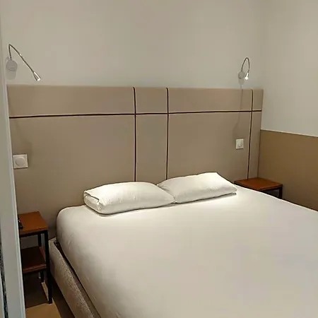 Appart hôtel Share 3*