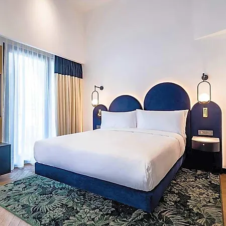 Doubletree By Hilton Centre Iconic Hotel Nice
