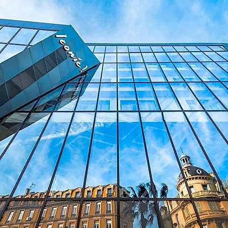 Doubletree By Hilton Centre Iconic Hotel Nice