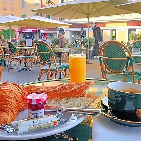 Au Picardy Nice