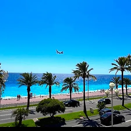 Flots D'azur Hotel 3*