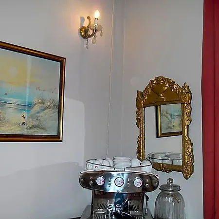 Eden Hotel