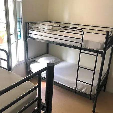 La Promenade House Auberge de jeunesse *