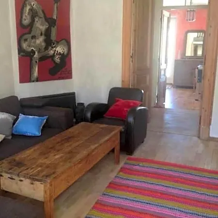 Great And Light Private In The Heart Of Couette-café *