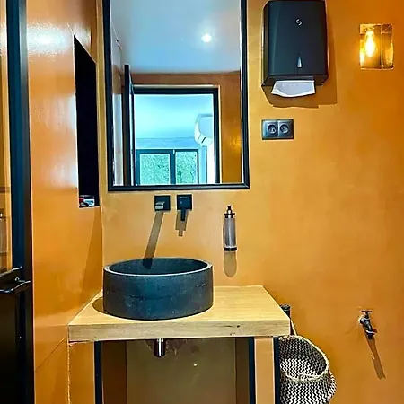 Escondida Bed & Breakfast Nice