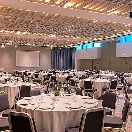 Sheraton Hotel 4*